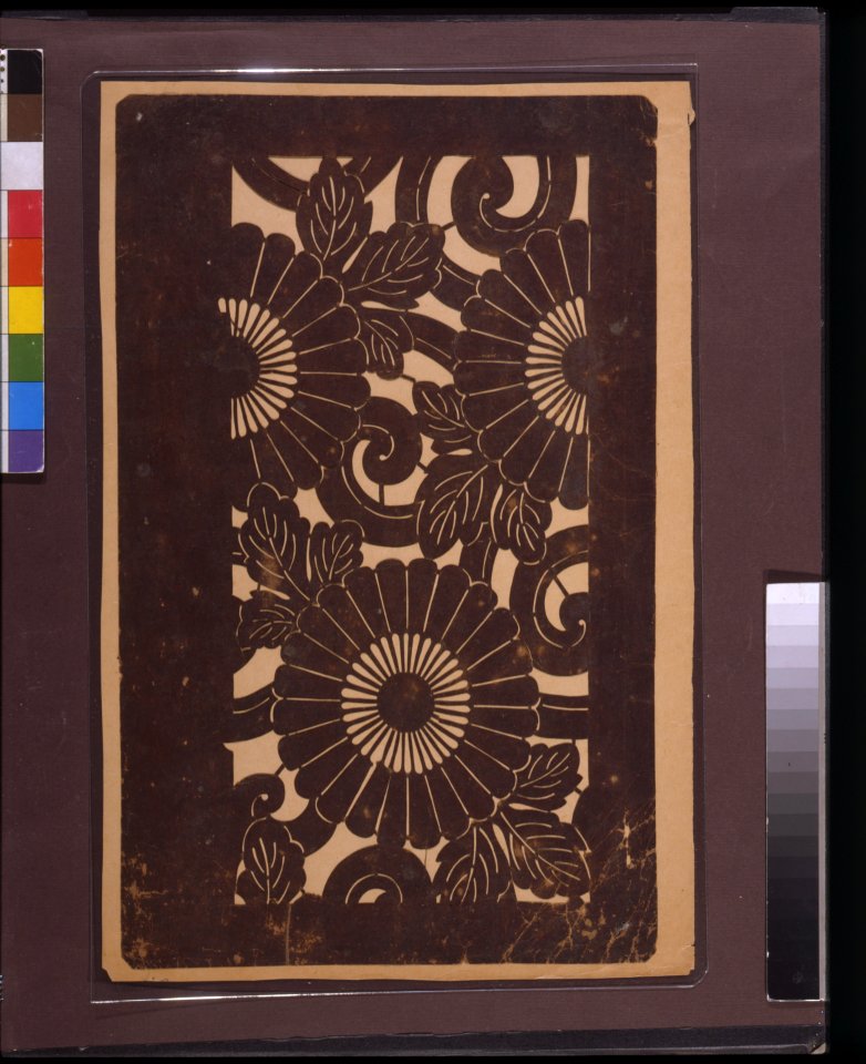 Katagami stencil with images of chrysanthemums LCCN2007683628