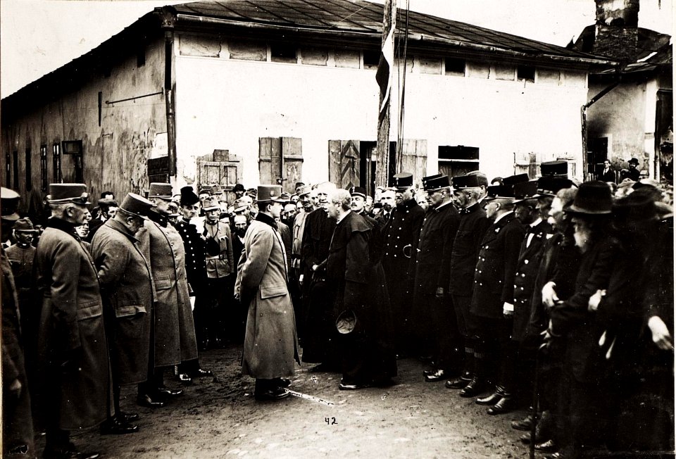 Karl I. besucht das zurückeroberte Kalusz am 29.7.1917 (BildID 15566452)
