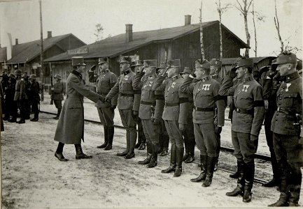 Karl I. besucht die kaiserlich deutsche Südarmee in Chodoriw, 3.5.1917 (BildID 15552660)