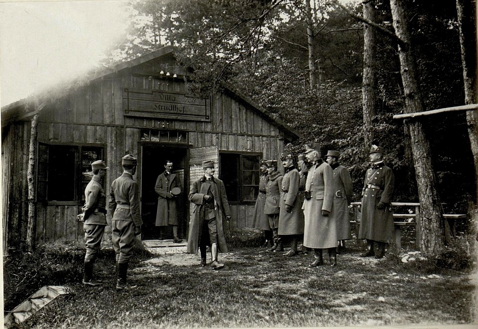 Karl I. besucht Folgaria (Vielgereuth), 15.5.1917 (BildID 15552898)