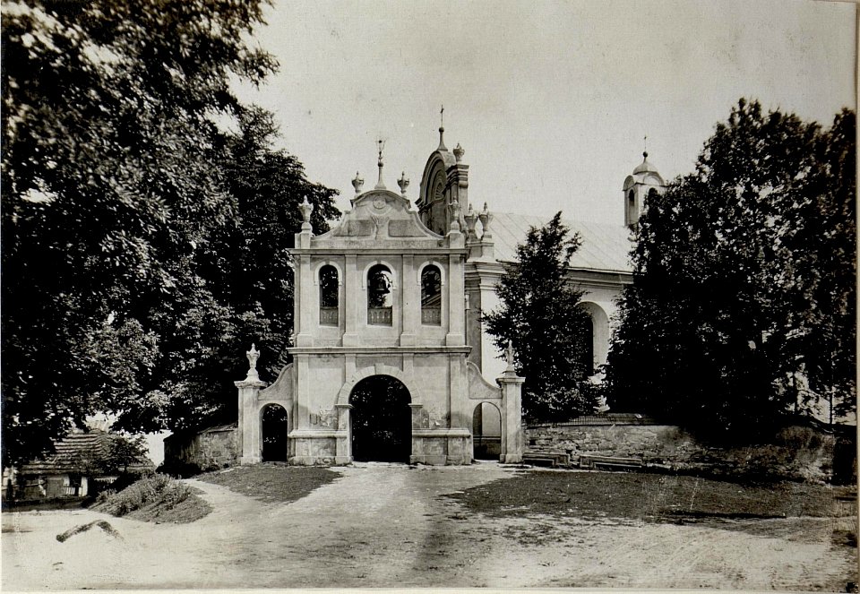 Katholische Kirche in Chodrow. 8.8.16. (BildID 15547809)