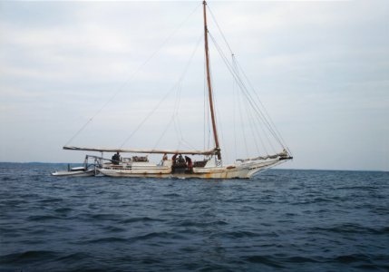 KATHRYN-Two-sail Bateau Skipjack, Dogwood Harbor, Chesapeake Bay, Tilghman vicinity (Talbot County, Maryland)