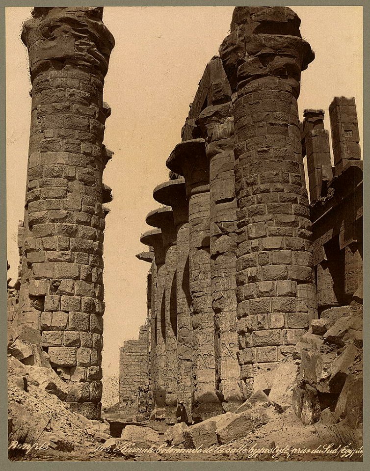 Karnak. Colonnade de la salle hypostyle, prise du Sud (Égypte) - Bonfils. LCCN2004667893