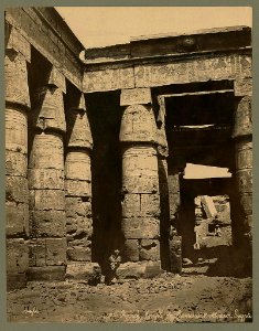 Karnak. Temple du Ramessés IV, intérieur. Egypte - Bonfils ; F. Bonfils. LCCN2004667886