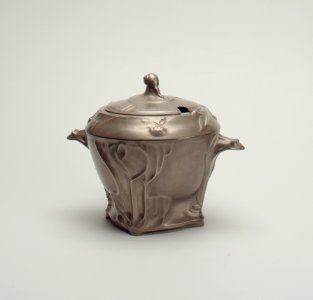 Kayserzinn Tureen, 1902–04 (CH 52027705-2)