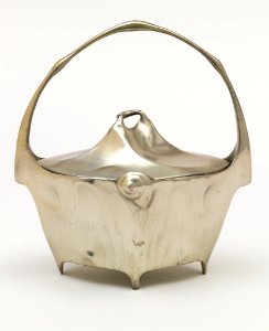 Kayserzinn Biscuit Box, 1902–04 (CH 52027717)