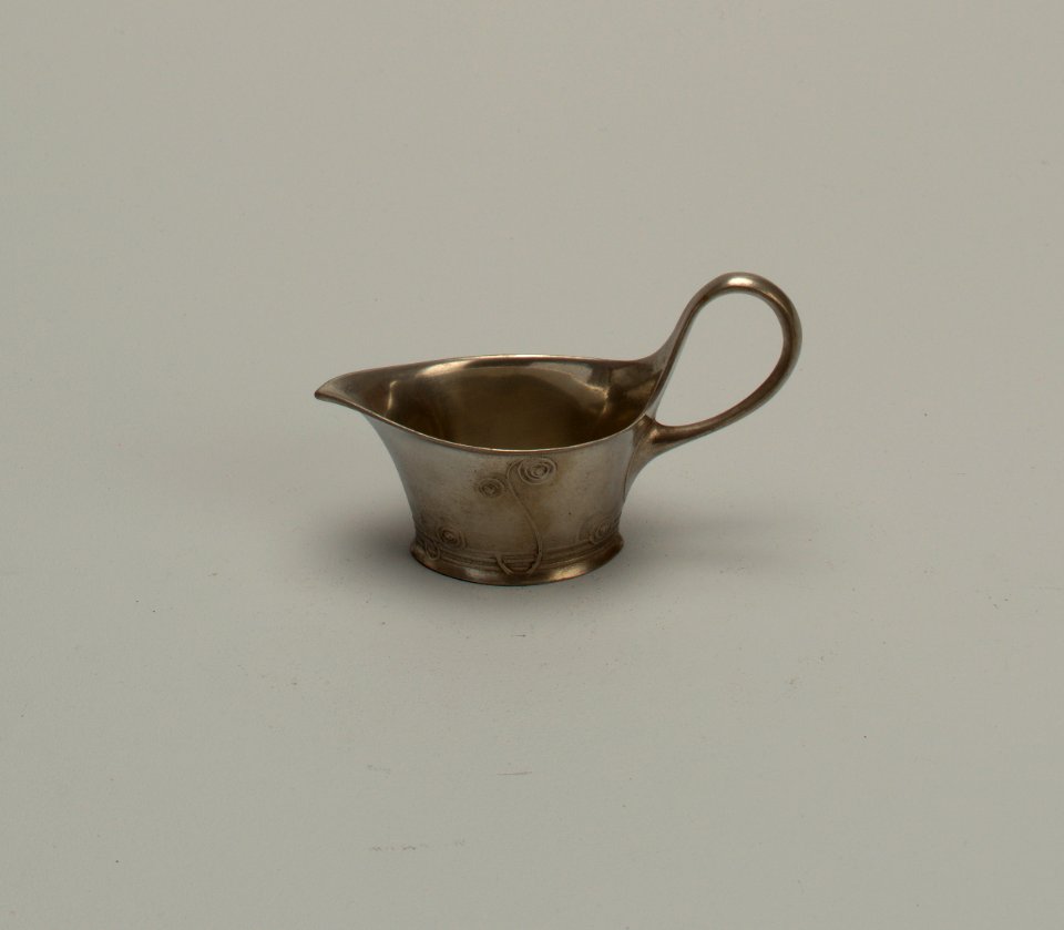 Kayserzinn Creamer, 1900–1902 (CH 52027727-2)