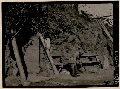 Kaverneneingang östliche Höhe 206, Abschnitt Podgora-Nord (BildID 15732572)