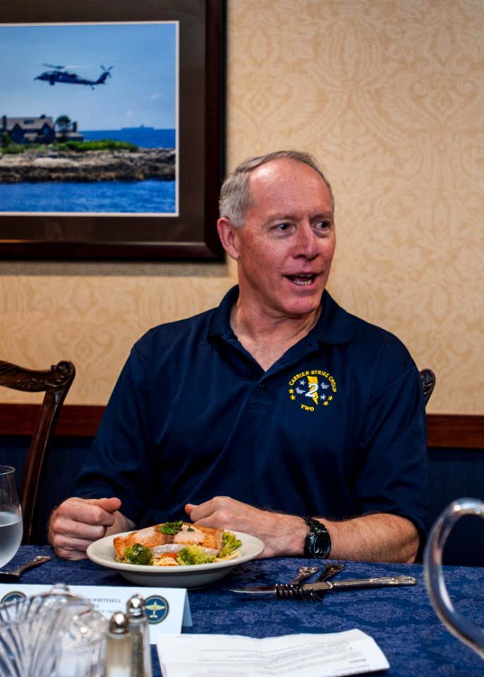 Kenneth Whitesell 170721-N-ME396-079 (36131076746)