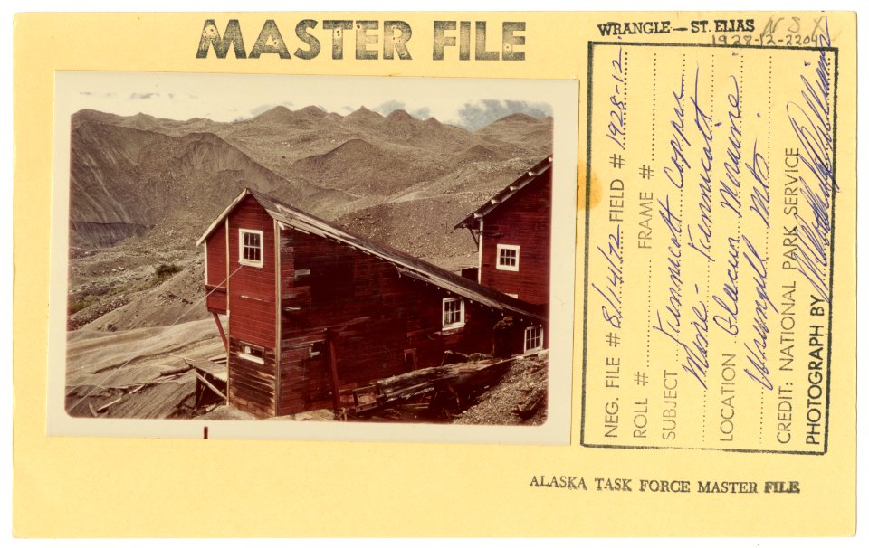 Kennicott Copper Mine-Kennicott Glacier moraine (33550462205)