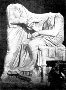 Kerameikos Grabrelief der Pamphile und Demetria (Der Friedhof am Eridanos, Abb. 61)