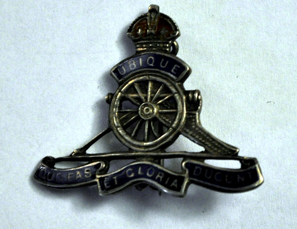 Keenan Family badges, item 3