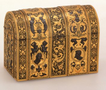 Khalili Collection Spanish Damascened Metalwork ZUL004