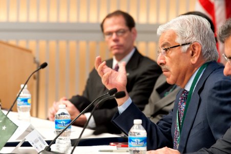 Khawaja Muhammad Asif 32