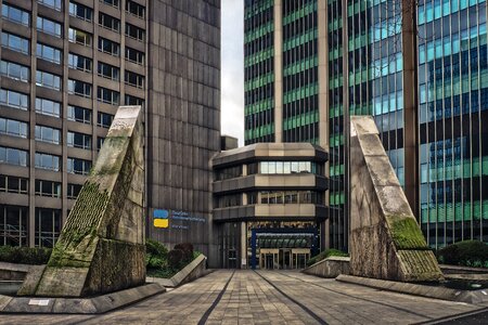 Facade house mirroring photo