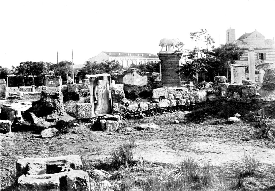 Kerameikos Temenos der Hekate Ostteil (Der Friedhof am Eridanos, Abb. 18)