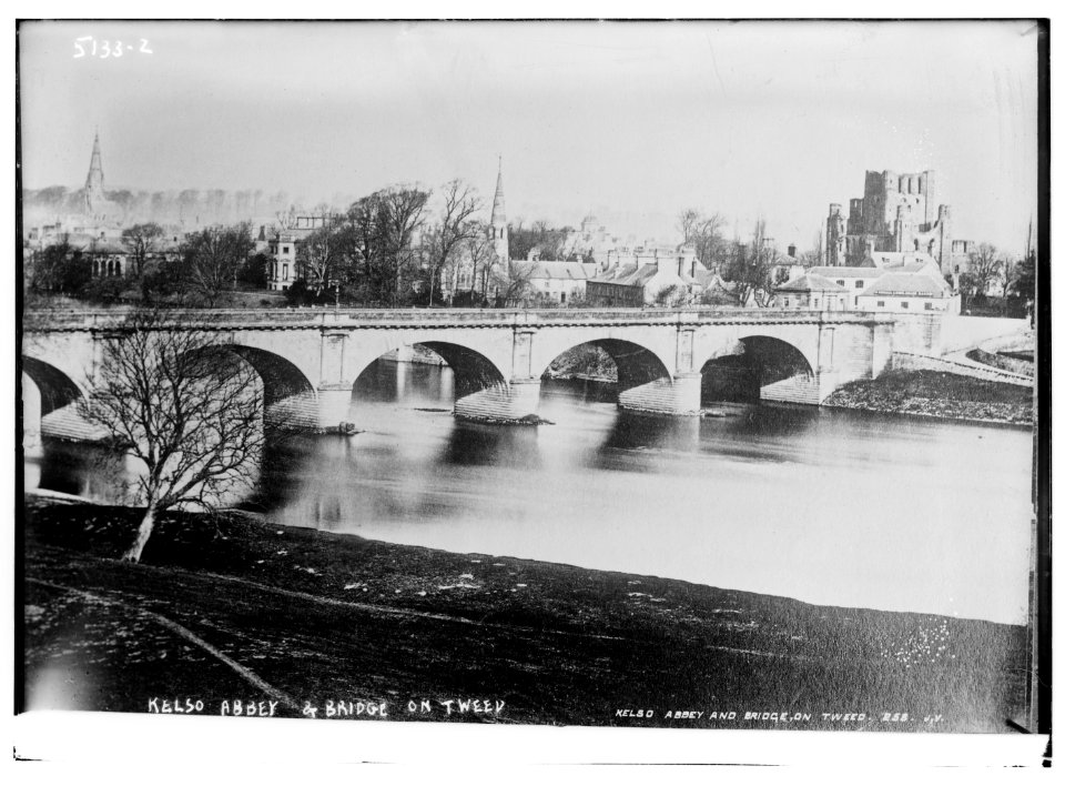 Kelso Abbey & Bridge on Tweed LCCN2014710252