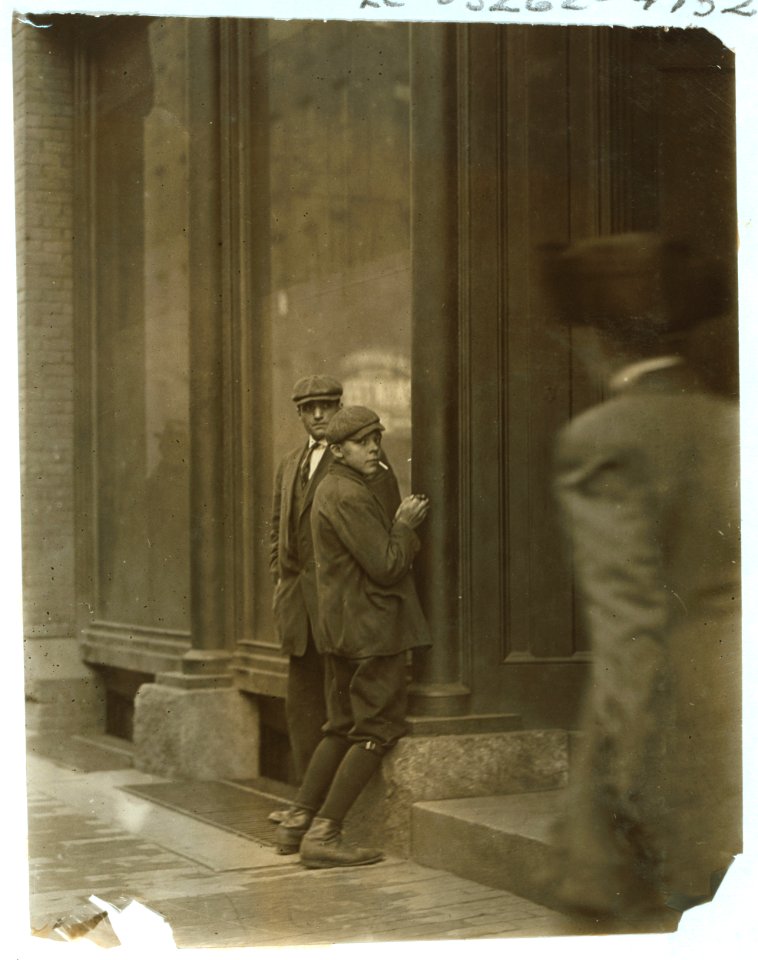 Kibbe's Candy Factory. Freddie Reed, 14 years, Hayden St., been working a few months. Left school this year as soon as he reached the legal work age. Is earning $ 4.00. LOC cph.3a47682