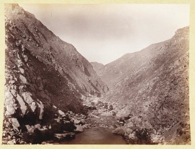 Kern River. Cañon LCCN2011645456