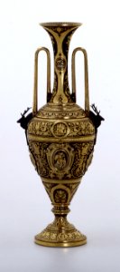 Khalili Collection Spanish Damascened Metalwork ZUL093