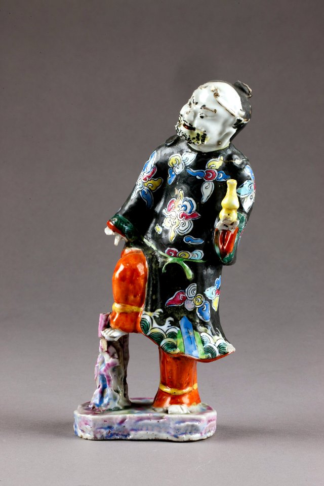 Kinesisk figur föreställande Tie-kuai Sien-sheng, även kallad Li - Hallwylska museet - 95981