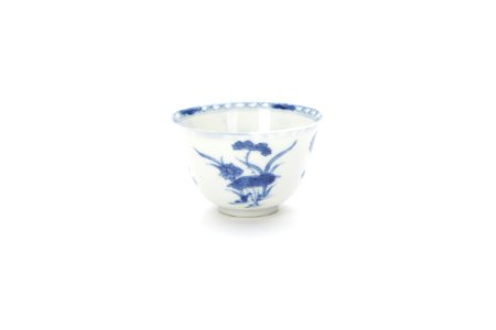 Kinesisk kopp av tunt vitt porslin med blå underglasyrmålning, från 1662-1722 - Skoklosters slott - 93531 photo