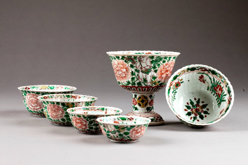 Kinesiska porslins skålar gjorda under Kangxi 1662-1722, Qing-dynastin - Hallwylska museet - 95710