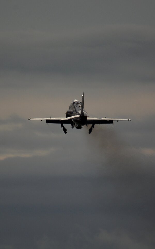 Jet air trainer photo