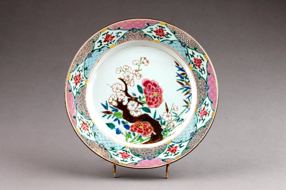 Kinesisk porslinstallrik från 1735-1795 - Hallwylska museet - 95825
