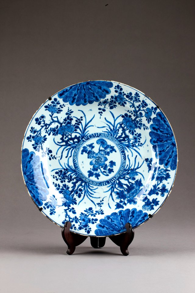 Kinesiskt fat från Qing-dynastin - Hallwylska museet - 95700