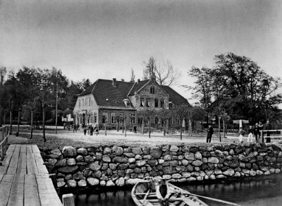 Kieler Ausflugs- und Studentenlokal Wilhelminenhöhe am Gaardener Ufer (Kiel 44.931)