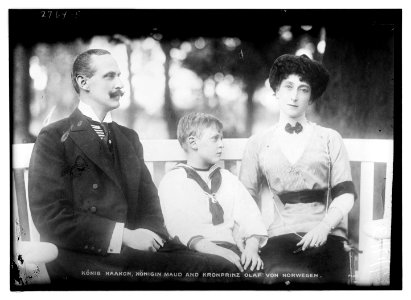 King Haakon, Queen Maud and Crown Prince Olaf from Norway. LCCN2014693638 photo
