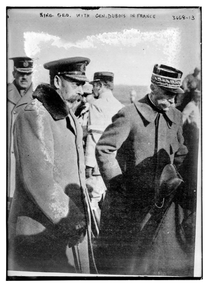 King Geo. (i.e., George) with Gen. Dubois in France LCCN2014700286