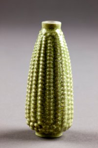 Kinesisk snusflaska i porslin gjord under Qianlong 1735-1795 - Hallwylska museet - 95754