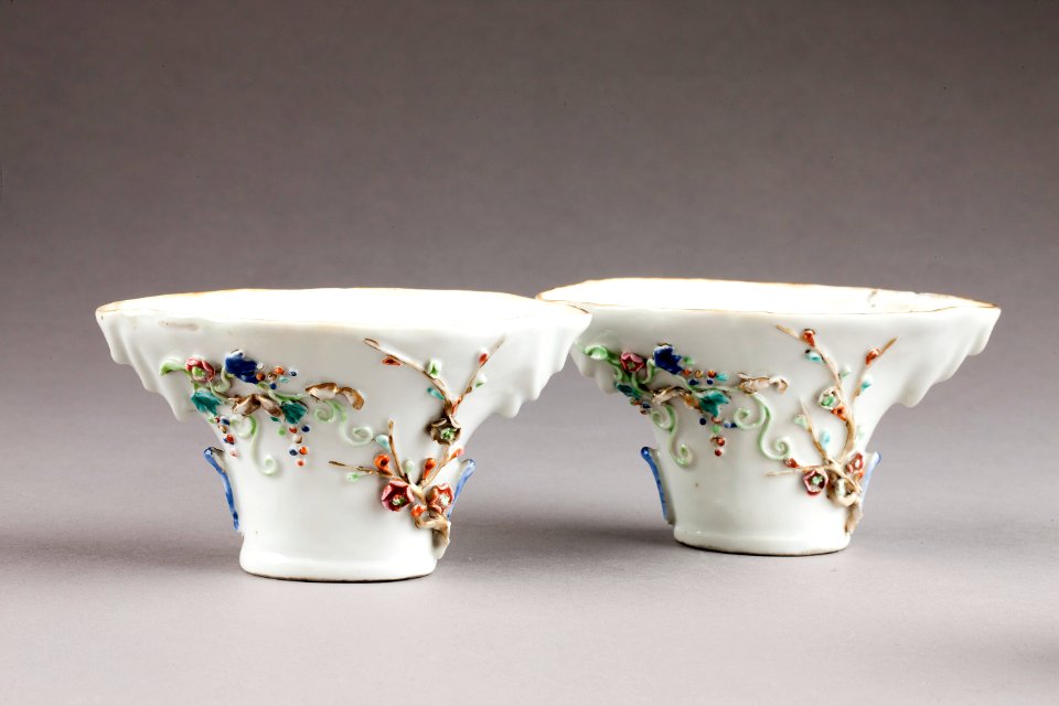 Kinesiska porslins skålar för vinoffer, 1700-tal - Hallwylska museet - 95811
