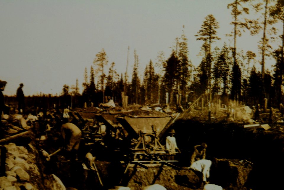 Kipploren beim Bau der Murmanbahn, 1916