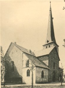 Kirchderne Dionysiuskirche von Nord-Ost um 1890