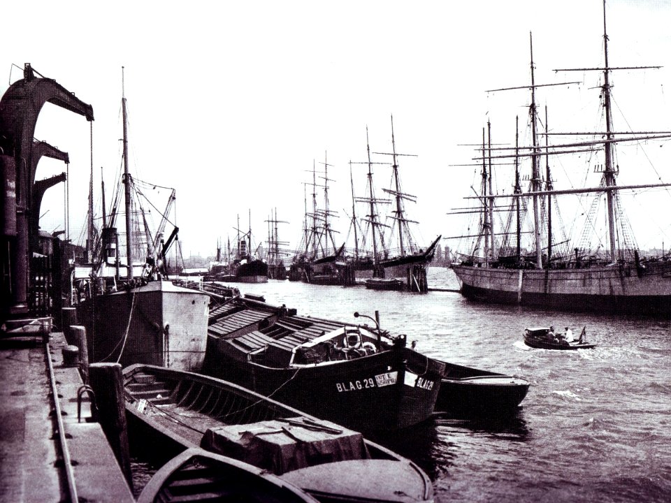 Kirchenpauerkai Hamburg um 1900