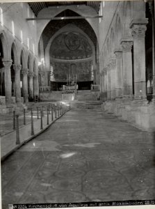 Kirchenschiff von Aquileja mit antik.Mosaikboden 28.12.-- (BildID 15613501) photo