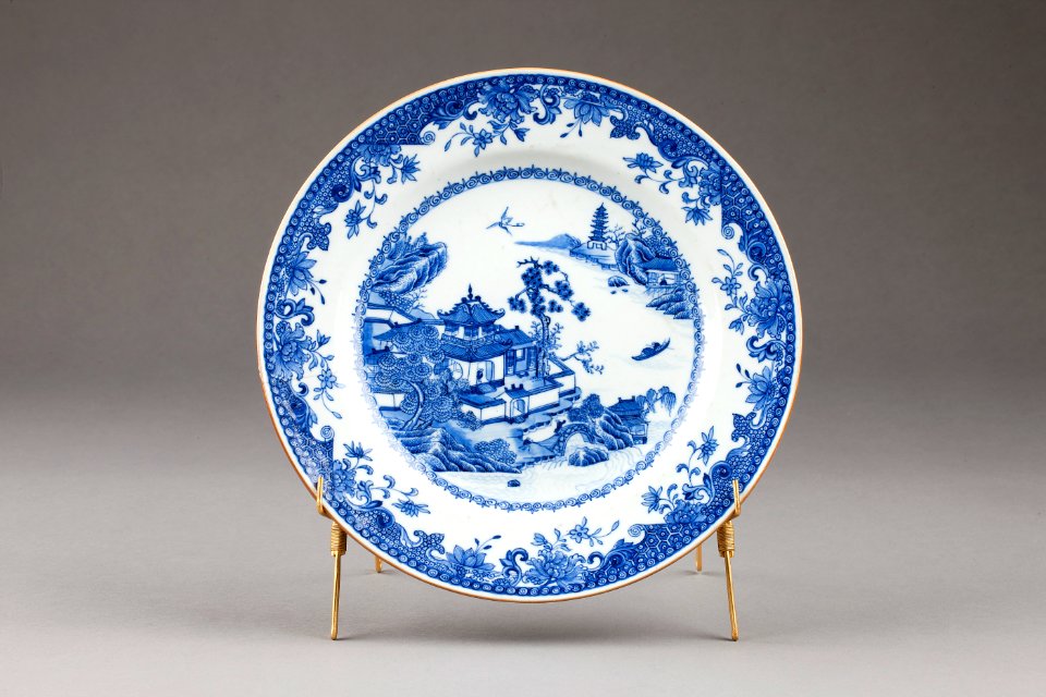 Kinesisk tallrik från 1770 - Hallwylska museet - 95758