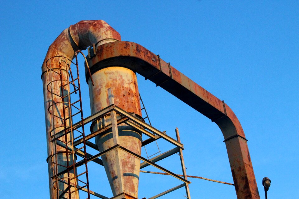 Steel rust metal