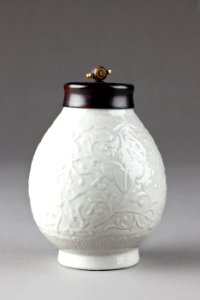 Kinesisk teburk av porslin gjord i Kina på 1700-talet - Hallwylska museet - 95534