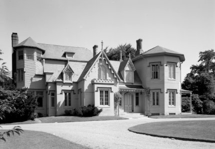Kingscote 02