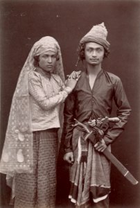 KITLV - 103771 - Acehnese couple in Singapore - circa 1890