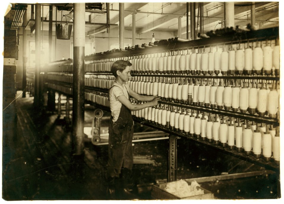King Philip - Mule Spinning Room. Back boy - Roving. Charles Cavanagh, 863 Slade St. 15 years. LOC nclc.03087
