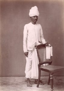KITLV - 103785 - Indian man, Singapore - circa 1890