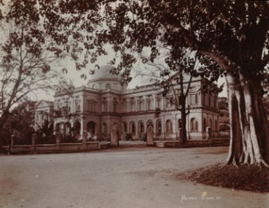 KITLV - 105738 - Raffles Museum in Singapore - circa 1900 photo