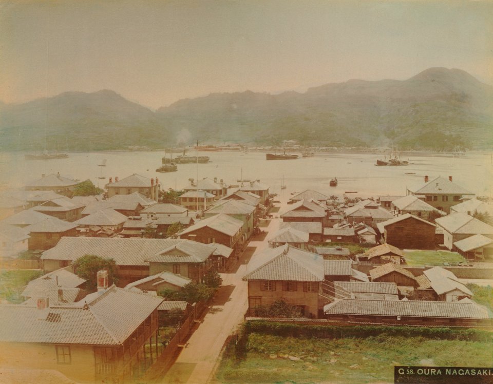 KITLV - 110622 - Kusakabe, Kimbei - Port of Nagasaki in Japan - circa 1890