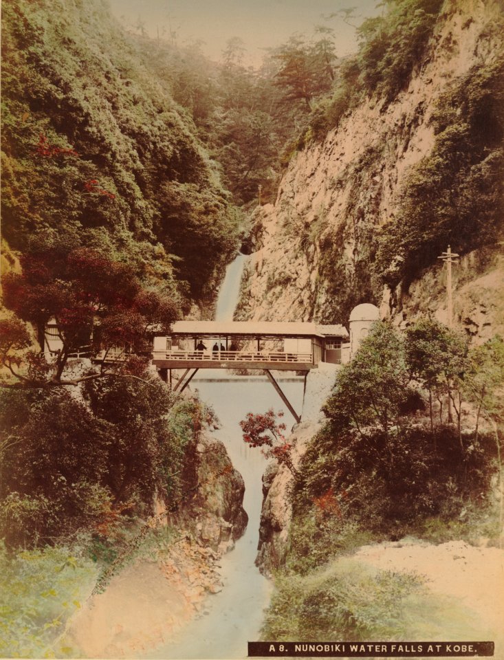 KITLV - 110620 - Kusakabe, Kimbei - Nunobiki waterfall near Kobe in Japan - circa 1890