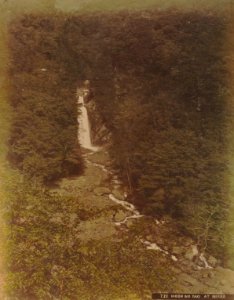 KITLV - 110636 - Kusakabe, Kimbei - Hodo No Taki Waterfall at Nikkō, Tochigi (日光市), Japan - circa 1890